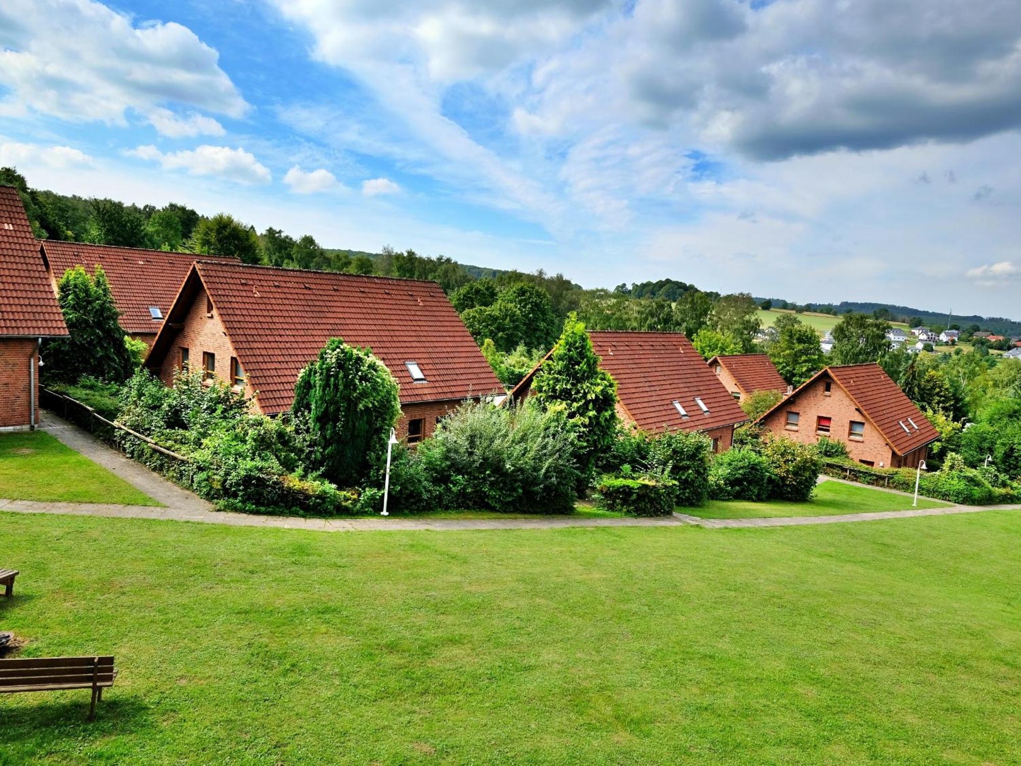 Natur-Ferienpark Nieheim Exterior photo
